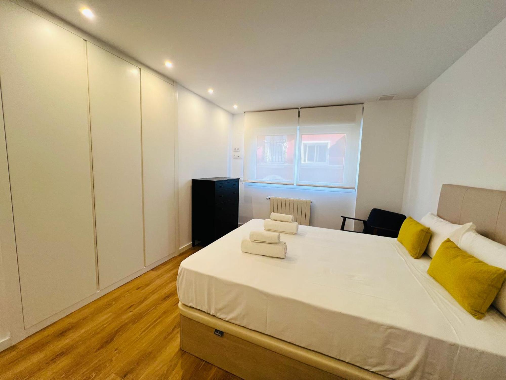 Apartamentos Gerona อาลิกันเต ภายนอก รูปภาพ